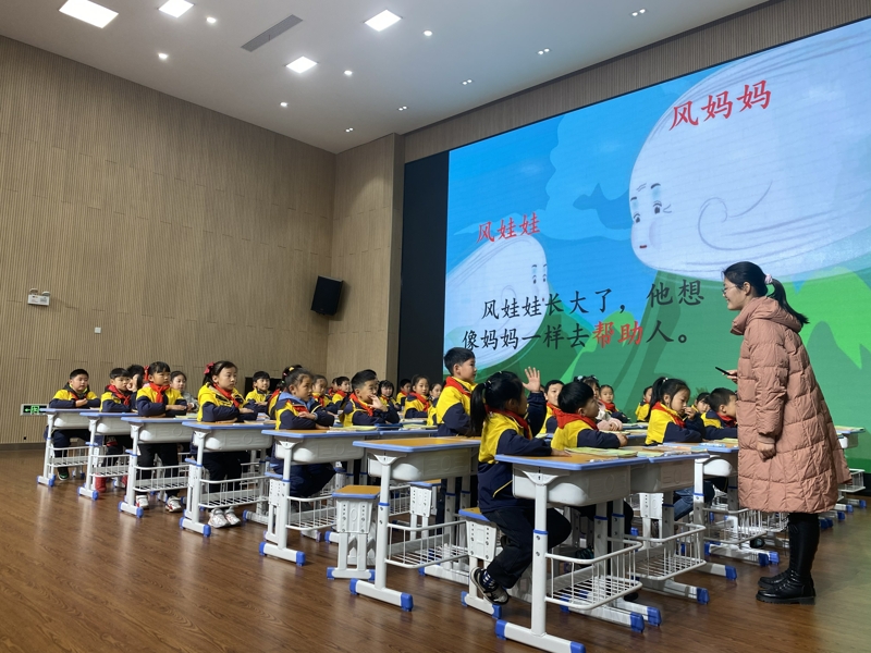 3许静.jpg