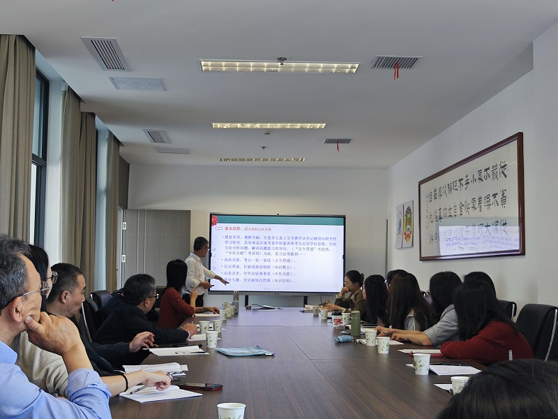 老师微信图片_薛老师.jpg 老师微信图片_薛老师.jpg