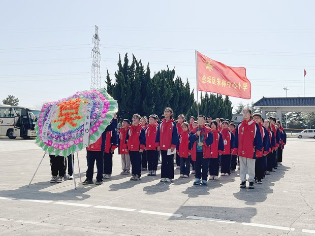 5朱林中心小学_副本.jpg