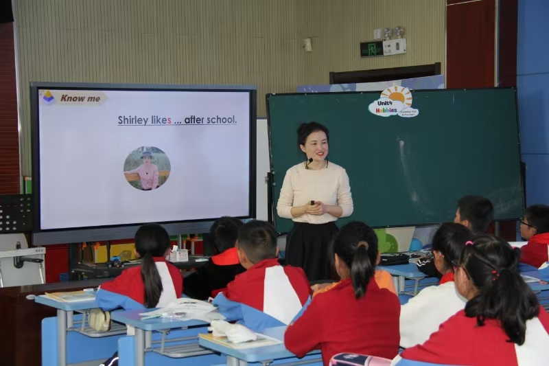 许吇.jpg